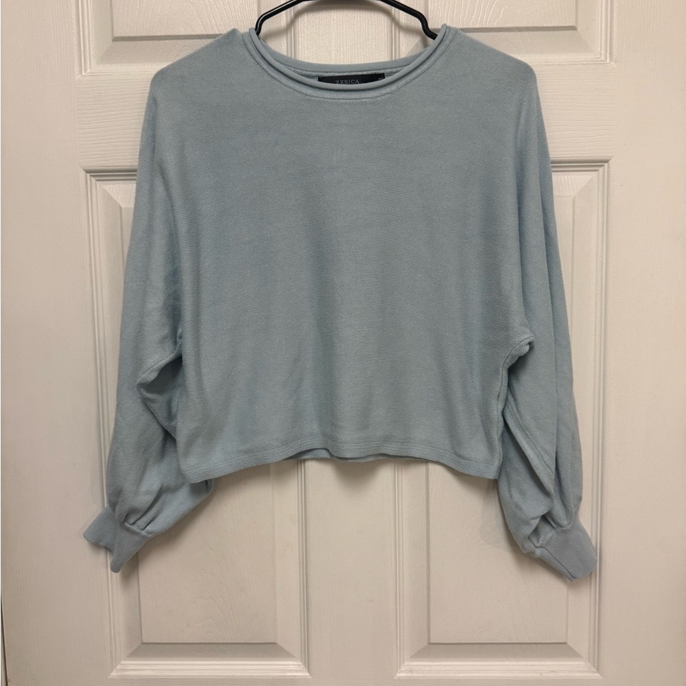Zesica light blue crop sweater ballon sleeves size Small